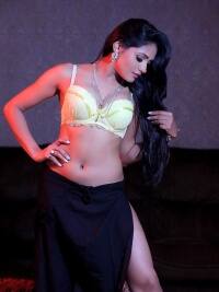 भोजपुरी एक्ट्रेस Shweta Sharma का टोन्ड फिगर