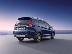 Maruti XL6 2022 launched: কিয়া ক্যারেন্সের সঙ্গে হবে টক্কর, দেখে নিন ফেসলিফটেড Maruti XL6-এর ছবি