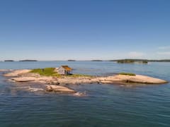 Loneliest Home: ప్రపంచంలోనే ‘ఒంటరి ఇల్లు’, ఇప్పుడు అమ్మకానికి వచ్చింది, ధరెంతో తెలుసా?