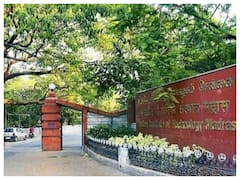 Tamil Nadu: 12 Students Test Covid Positive At IIT Madras