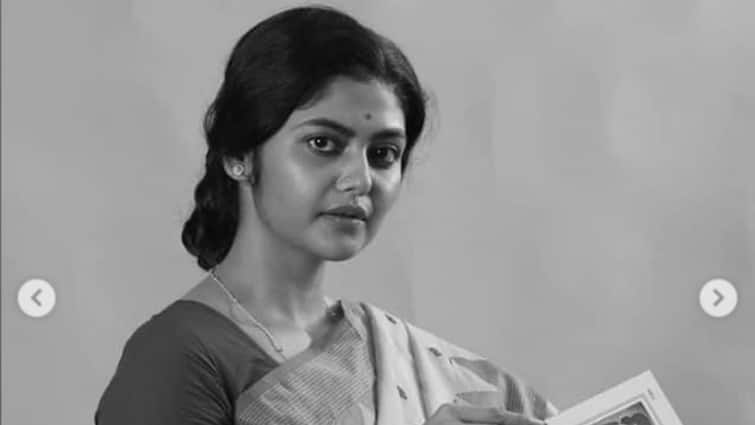 Saayoni Ghosh: Actress Saayoni Ghosh shares her look as Bimala in Aparajito Saayoni Ghosh: বিমলার বেশে সায়নী, সোশ্যাল মিডিয়ায় প্রকাশ্যে আনলেন লুক