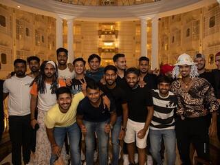 IPL 2022: हैदराबाद कैंप में मस्ती भरी शाम, 'सनराइजर्स गॉट टैलेंट' में डेल स्टेन बने हॉलीवुड स्टार तो भुवी ने अपनाया कैरेबियाई लुक