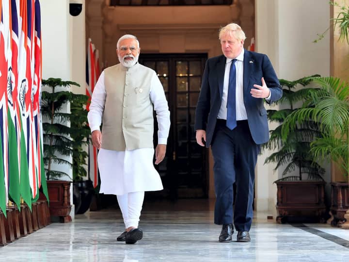 British PM Boris Johnson bilateral talks with PM Modi says friendship strengthen 'रक्षा-कारोबार के क्षेत्र में मिलकर बढ़ेंगे, मजबूत हुए संबंध', पीएम मोदी से द्विपक्षीय बातचीत के बाद बोले ब्रिटेन PM बोरिस जॉनसन