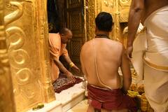 In Pics: वाराणसी पहुंचे CM Yogi, काशी विश्वनाथ धाम में पूजा कर रिंग रोड फेज 2 का किया निरीक्षण, देखें तस्वीरें