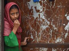 Jahangirpuri Violence के बाद तेज हुई सियासत, VHP नेताओं को कुशल चौक के पास रोका गया, जामा मस्जिद ने जुमे की नमाज से पहले की ये अपील