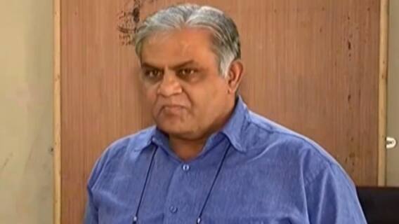 પેપર ચોરી થયાની જાણ ગઇકાલે સવારે જ થઈ હોવા છતાં શા માટે વિદ્યાર્થીઓને જાણકારી ન અપાઈ? જુઓ ગુજરાતી ન્યૂઝ