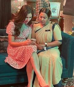 Katrina Kaif's Leaked Photos From Sets Of Vijay Sethupathi Starrer 'Merry Christmas' Go Viral