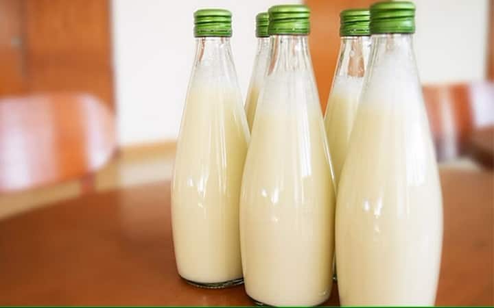 Why not use glass bottles for milk chennai highcourt asks tamilnadu government பால் பொருட்கள் விற்பனைக்கு, நெகிழிக்கு பதிலாக கண்ணாடி பாட்டில்களை பயன்படுத்தலாமே? சென்னை உயர்நீதிமன்றம் கேள்வி!