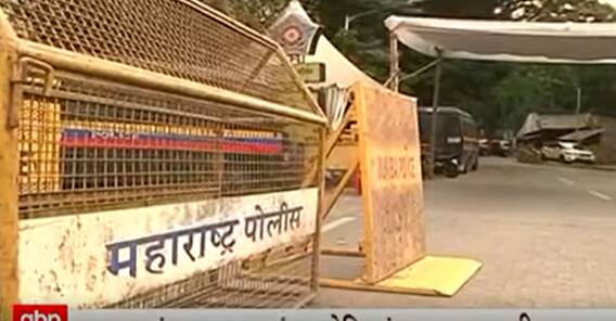 Matoshree : मातोश्रीसमोर पोलिसांकडून बॅरिकेडिंग, राणांच्या इशाऱ्यानंतर पोलिसांकडून खबरदारी ABP Majha
