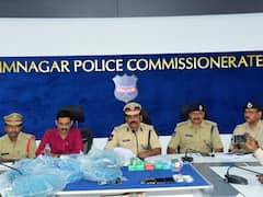 Bastar News: बस्तर में नक्सलियों को गोला-बारूद सप्लाई करने वाला गिरोह धराया, 300 से ज्यादा डेटोनेटर जब्त