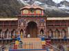 Char Dham Yatra: बद्रीनाथ धाम में रात्रि विश्राम का है प्लान तो पहले जान लें ये खबर, कहीं हो न जाए परेशानी
