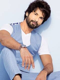 Jersey Starcast Fees: फिल्म 'जर्सी' के लिए शाहिद कपूर को मिली है मोटी रकम, बाकी किरदारों के हाथ भी लगी है तगड़ी फीस