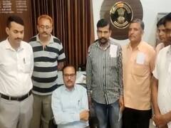 Alwar News: पूर्व कलेक्टर नन्नूमल पहाड़िया हुए गिरफ्तार, ACB ने दलाल को भी रिश्वत देते पकड़ा