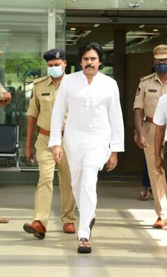 Pawan Kalyan: గన్నవరం ఎయిర్‌పోర్టులో జనసేనాని పవన్ కళ్యాణ్, అటునుంచి పశ్చిమ గోదావరి జిల్లాలకు