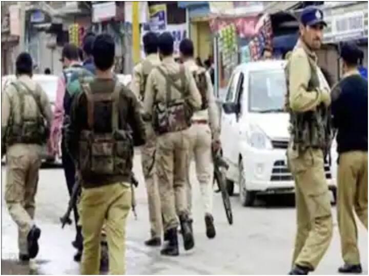 Jammu & Kashmir News Three policemen including station in-charge suspended for negligence in rape case Jammu & Kashmir News: बलात्कार की शिकायत पर गंभीरता से कार्रवाई ना करने के आरोप में तीन पुलिसकर्मी सस्पेंड