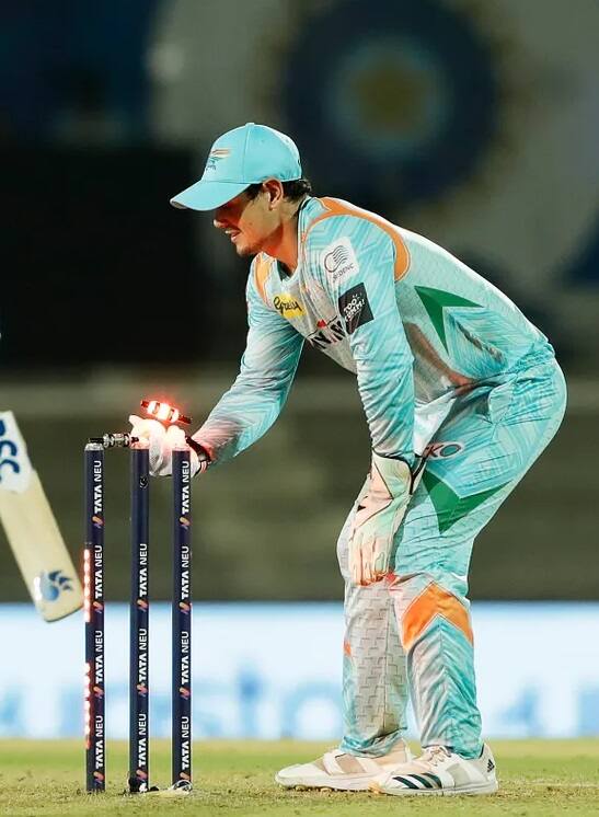 ৬৮টি শিকার সহ তালিকায় আট নম্বরে কুইন্টন ডি'কক।