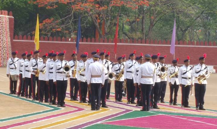 या काळात भारतीय दंड संहिता, फौजदारी प्रक्रिया, भारतीय पुरावा कायदा स्थानिक आणि विशेष कायदे यांची माहिती घेतली