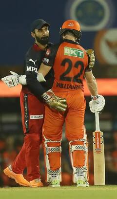 IPL Records: আইপিএলে ধোনির এই রেকর্ড আর কারও নেই