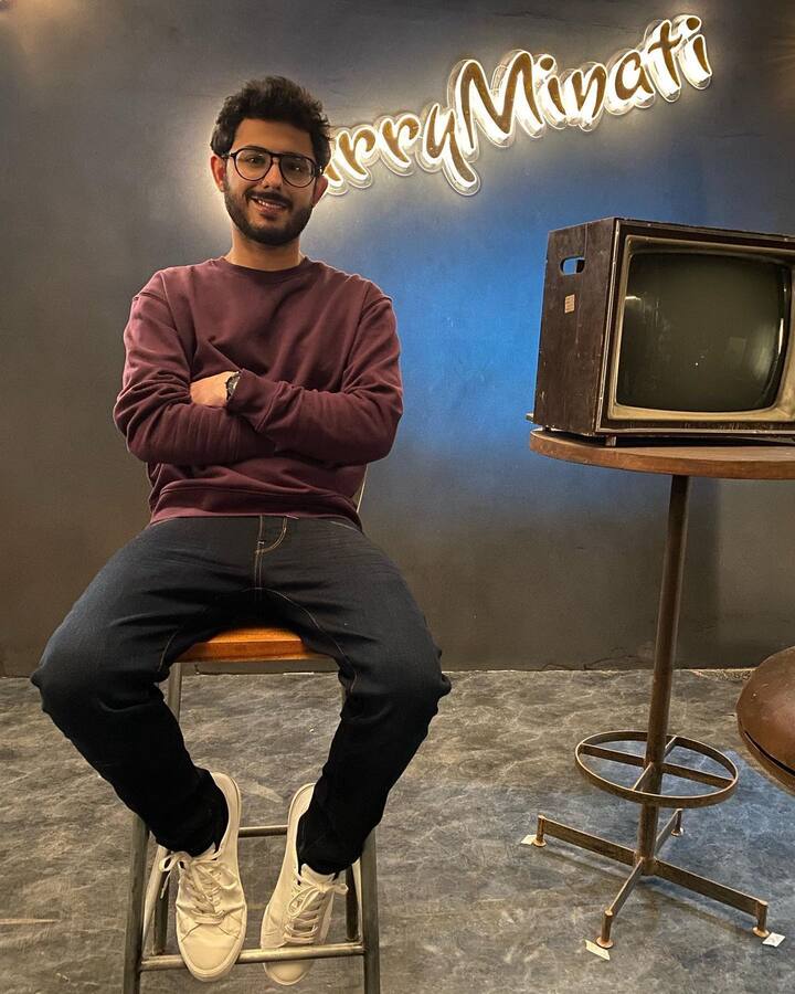 उन्होंने आगे यह भी बताया कि अमिताभ बच्चन और अजय देवगन ऐसे व्यक्तित्व वाले इंसान हैं, जिन्हें जिनकी मैं इज्जत करता हूं और उनसे प्यार करता हूं