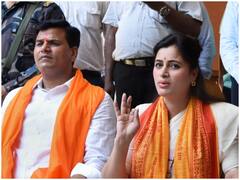 Hanuman Chalisa Row: सांसद नवनीत राणा को पुलिस स्टेशन के लॉकअप में ही गुजारनी होगी रात, RT-PCR टेस्ट रिजल्ट का इंतजार