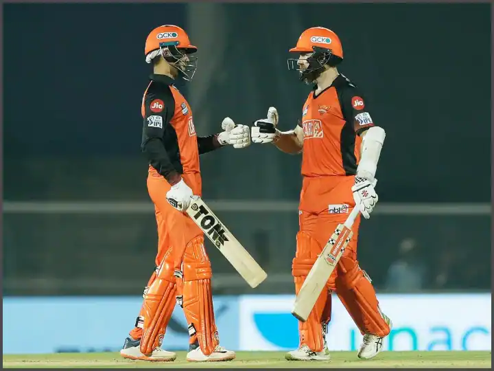 RCB vs SRH : ਹੈਦਰਾਬਾਦ ਨੇ ਬੈਂਗਲੁਰੂ ਨੂੰ ਬੁਰੀ ਤਰ੍ਹਾਂ ਹਰਾਇਆ, 72 ਗੇਂਦਾਂ ਵਿੱਚ 9 ਵਿਕਟਾਂ ਨਾਲ ਜਿੱਤਿਆ ਮੈਚ