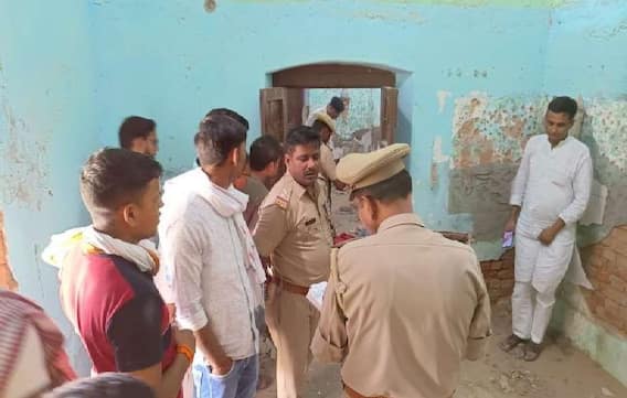Crime News: પ્રેમી પંખીડાની ગોળી મારેલી હાલતમાં મળી લાશ, સ્થળ પરથી મળેલો સામાન જોઈ પોલીસ પણ હેરાન Crime News: પ્રેમી પંખીડાની ગોળી મારેલી હાલતમાં મળી લાશ, સ્થળ પરથી મળેલો સામાન જોઈ પોલીસ પણ હેરાન