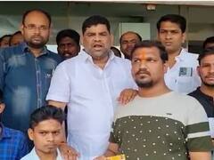 Vaibhav Naik on Nitesh Rane : नितेश राणेंनी सोबतच्या पोलिसांना बाजूला ठेवून घरी जाऊन दाखवाव, वैभव नाईकांचा निशाणा