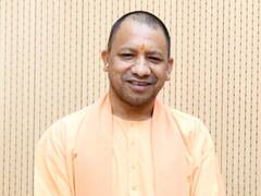 UP News: CM योगी ने शुरू किया 'ऑपरेशन कायाकल्प', राज्य में 30 हजार सरकारी विद्यालय होंगे 'स्मार्ट स्कूल'