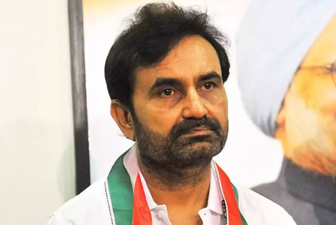 Congress Chintan Shivir: આ શહેરમાં યોજાશે કોંગ્રેસની ચિંતન શિબિર, 6 કમિટીમાં ગુજરાતના માત્ર એક જ નેતાને સ્થાન, જાણો વિગત Congress formed 6 different committees to discuss 6 agendas in Chintan Shivir just one gujarati leader gets place in committee Congress Chintan Shivir: આ શહેરમાં યોજાશે કોંગ્રેસની ચિંતન શિબિર, 6 કમિટીમાં ગુજરાતના માત્ર એક જ નેતાને સ્થાન, જાણો વિગત