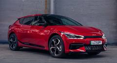 Electric Car : Kia EV6 ही नवीन इलेक्ट्रिक कार लवकरच भारतात लॉन्च होणार आहे; किंमत माहितीये?