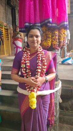 In Pics: సింహాచలంలో మంత్రి విడదల రజిని, కప్ప స్తంభం వద్ద ఫోటోలు