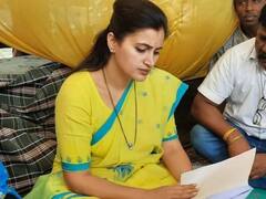 'दलित होने की वजह से मुझे पुलिसवालों ने पानी तक नहीं दिया,' Om Birla को लिखी चिट्ठी में Navneet Rana ने लगाए ये आरोप