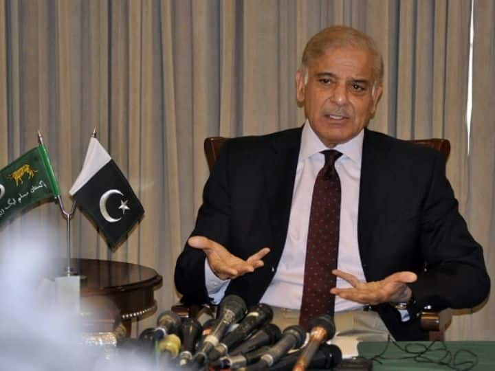 New Pakistan govt removes PM Shehbaz Sharif from no-fly list, he Can Move Out Of Country Now New Pakistan PM Shehbaz Sharif Removed From No-Fly List, Can Move Out Of Country Now