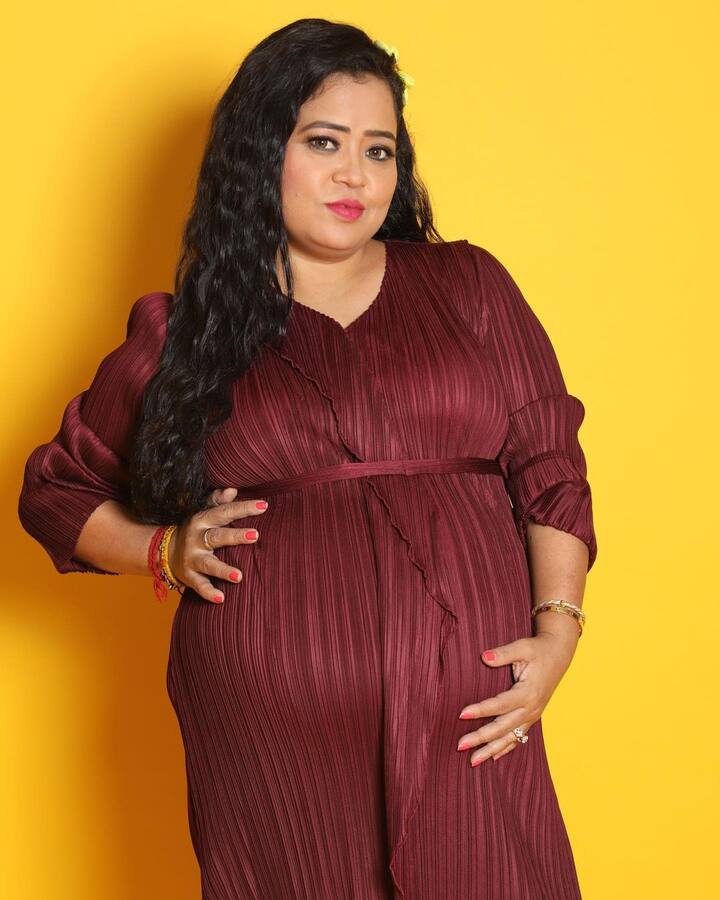 कामातून वेळ मिळताच ती पूर्ण वेळ मुलासोबत घालवते. भारतीने तिच्या व्लॉगमध्ये सध्याचा दिवसभराचा दिनक्रमही सांगितला आहे. आता भारतीने पहिल्यांदाच इंस्टाग्रामवर मुलाचा फोटो शेअर केला आहे.(फोटो :bharti.laughterqueen/ig)