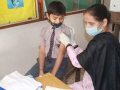 Bastar Corona Vaccination: बस्तर संभाग में बच्चों के वैक्सीनेशन का बुरा हाल, ये आंकड़े बयां कर रहे हालात