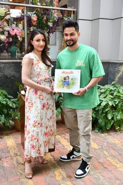 Soha Ali khan Book Launch: सैफ-करीना के साथ बुआ सोहा अली खान की बुक को प्रमोट करते दिखे तैमूर अली खान, यहां देखें तस्वीरें