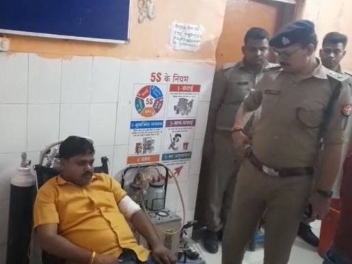 Amethi Crime News: अमेठी में पुलिस मुठभेड़ में दो बदमाश घायल, एसओजी प्रभारी के हाथ में लगी गोली Amethi Crime police arrest 6 miscreants gangster criminal in way to Lucknow ANN Amethi Crime News: अमेठी में पुलिस मुठभेड़ में दो बदमाश घायल, एसओजी प्रभारी के हाथ में लगी गोली