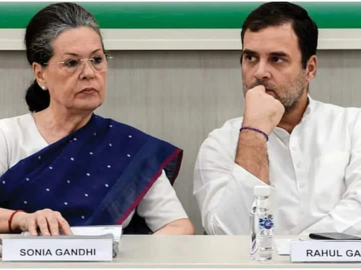 Sonia Gandhi gave important responsibilities to big faces of party trying to convince G23 leaders ann चिंतन शिविर से पहले G-23 को मनाने की कोशिश, बड़े चेहरों को सोनिया गांधी ने दी अहम जिम्मेदारियां