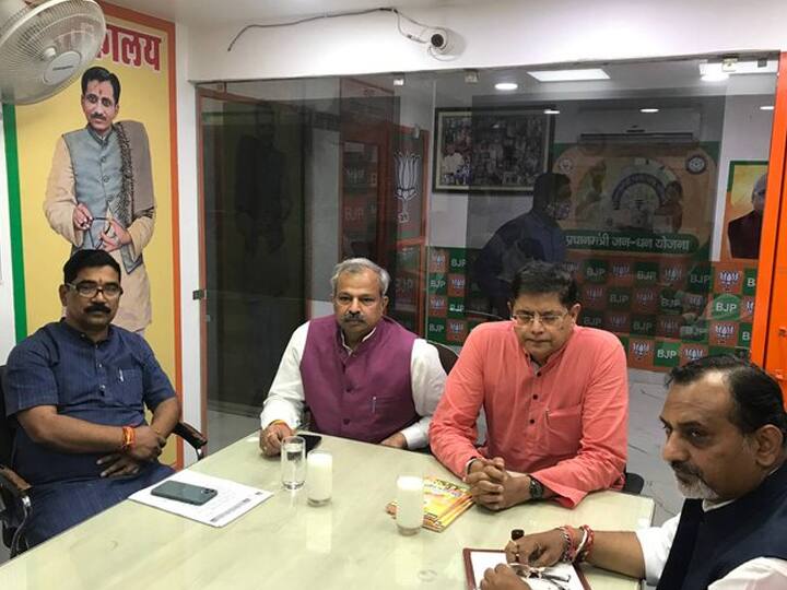 Delhi BJP preparations for the Rajinder Nagar assembly by election Adesh Gupta held a meeting with senior leaders Delhi News: दिल्ली की राजेंद्र नगर सीट पर बीजेपी की नजरें, उपचुनाव के लिए पार्टी ने शुरू की तैयारी