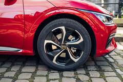 Electric Car : Kia EV6 ही नवीन इलेक्ट्रिक कार लवकरच भारतात लॉन्च होणार आहे; किंमत माहितीये?