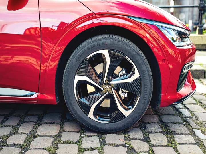 The interior is more futuristic too while the EV platform brings in additional space with a wheelbase of 2,900mm. There are touch control switches for the AC along with premium features like heated/ventilated seats/ADAS and more. In total there are two curved 12.3-inch high-definition touchscreens. Interestingly, the EV6 has vegan leather and sustainably sourced materials used for the interior of the car for a more environmentally friendly approach. (Photo: Somnath Chatterjee)