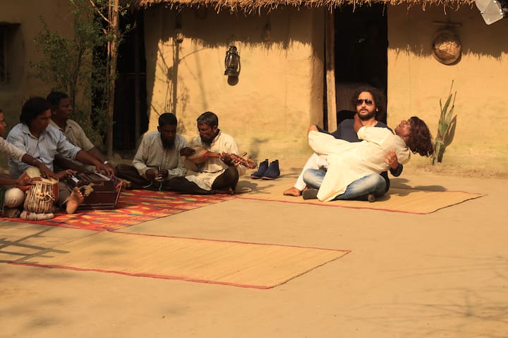 এবারের উৎসবে বাংলাদেশের প্রতিনিধিত্বকারী একমাত্র ছবি 'আজব কারখানা'।