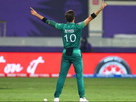 T20 World Cup 2021: शाहीन अफरीदी ने खोला राज, भारत के खिलाफ मैच में इस पूर्व खिलाड़ी की सलाह आई थी काम T20 World Cup 2021: शाहीन अफरीदी ने खोला राज, भारत के खिलाफ मैच में इस पूर्व खिलाड़ी की सलाह आई थी काम