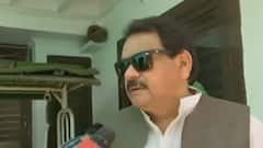 Haridwar: मनसा देवी मंदिर पर विवाद, श्रद्धालुओं से ट्रस्ट के नाम पर हो रही लूट....खबरें ताबड़तोड़ अंदाज में