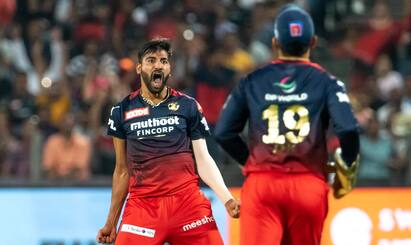 IPL 2022: RR given target of 145 runs against RCB in Match 39 at MCA Stadium RCB vs RR, 1 Innings Highlight: শেষবেলায় পরাগের ব্যাটে ঝড়, লড়াই করার মতো রান তুলল রাজস্থান