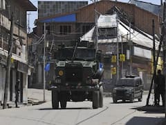 J&K: Shopian Police Rejects Claims Of Attack On CRPF Troops, Says 10 Jawans Injured In Road Accident