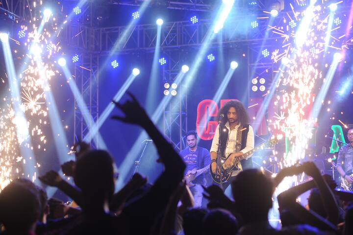 শবনম ফেরদৌসী একজন বাংলাদেশি চলচ্চিত্র পরিচালক।