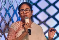 KIFF 2022: কলকাতা আন্তর্জাতিক চলচ্চিত্র উৎসবের উদ্বোধনের কিছু ক্যামেরাবন্দি মুহূর্ত