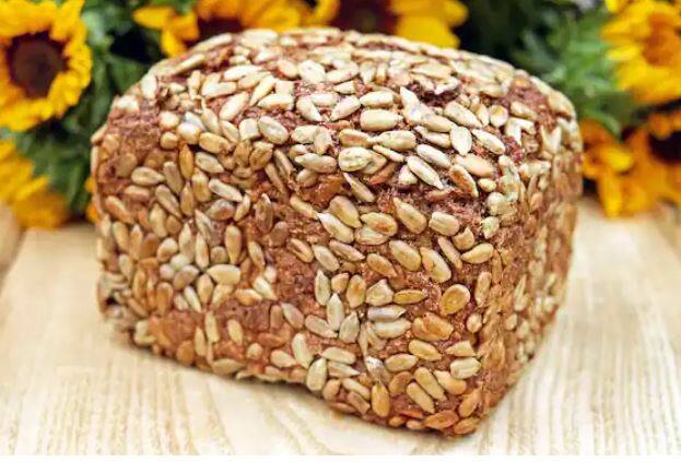 ਬੱਚਿਆਂ ਦੇ ਦਿਮਾਗ ਨੂੰ ਊਰਜਾ ਦੇਣ ਲਈ ਸਾਬਤ ਅਨਾਜ ਬਹੁਤ ਮਹੱਤਵਪੂਰਨ ਮੰਨਿਆ ਜਾਂਦਾ ਹੈ। ਜੇ ਤੁਸੀਂ ਆਪਣੇ ਬੱਚੇ ਦੇ ਦਿਮਾਗ ਨੂੰ ਬੂਸਟ ਕਰਨਾ ਚਾਹੁੰਦੇ ਹੋ ਤਾਂ ਪੂਰੇ ਅਨਾਜ ਨੂੰ ਖੁਆਓ