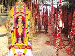 Katti Mekkathil Devi Temple: సునామీని కూడా తిప్పికొట్టిన అమ్మవారు, ఇది సమర్పిస్తే చాలు మీ కోర్కె నెరవేరతుందట